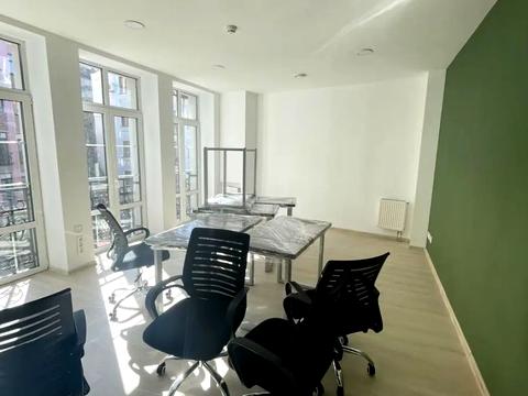 коммерческая по адресу Воздвиженская ул., 28/30