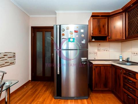 квартира за адресою Тролейбусна вул., 15
