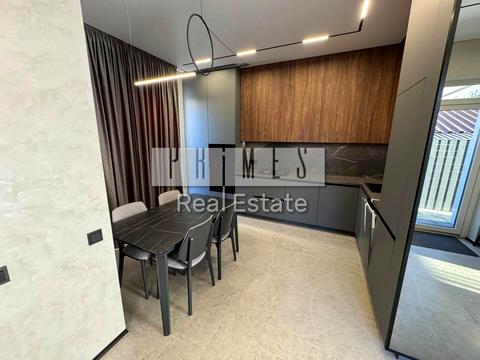 будинок за адресою с. Петропавлівська Борщагівка, Богдана Хмельницького вул.