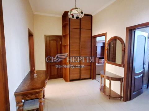 квартира за адресою Борщагівська вул., 30-А