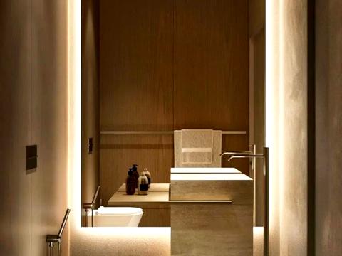 комерційна за адресою Київ, Богдана Хмельницького вул., 32