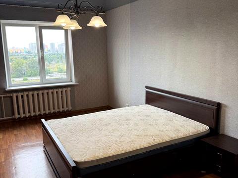 квартира за адресою Олени Пчілки вул., 4