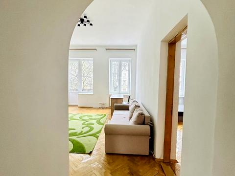 квартира за адресою Личаківська вул. (), 21