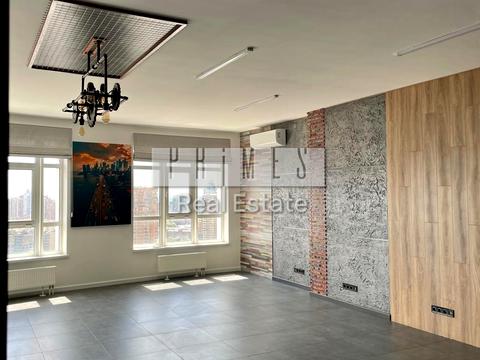 комерційна за адресою Кловський узвіз, 7a