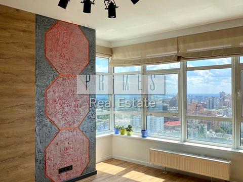 комерційна за адресою Кловський узвіз, 7a