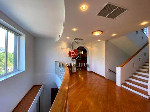 будинок за адресою Редутний пров.