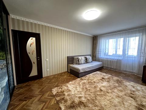 квартира за адресою Львів, Богдана-Ігора Антонича вул., 8