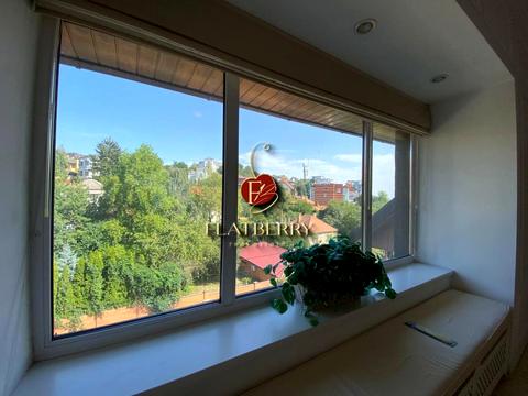 будинок за адресою Редутний пров.