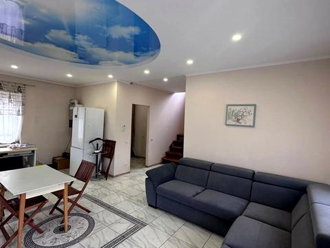 дом по адресу Весенняя ул.