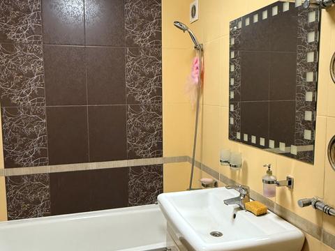 квартира по адресу 14-го Октября ул., 3