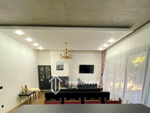 будинок за адресою Юності, 15 в