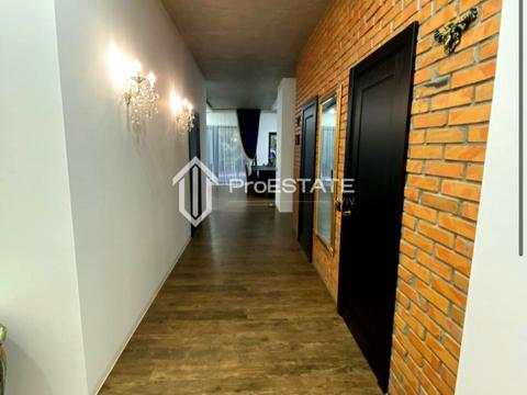 будинок за адресою Юності, 15 в