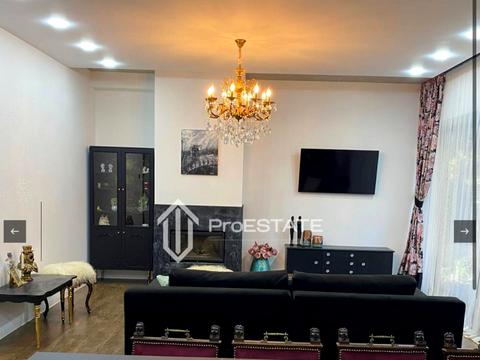 будинок за адресою Юності, 15 в