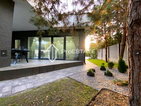 будинок за адресою Юності, 15 в