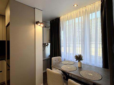 квартира за адресою Степана Бандери вул., (Будинок 4)