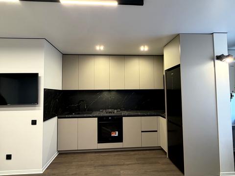 квартира за адресою Степана Бандери вул., (Будинок 4)