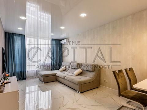 квартира за адресою Михайла Бойчука вул. (Кіквідзе), 41-Б