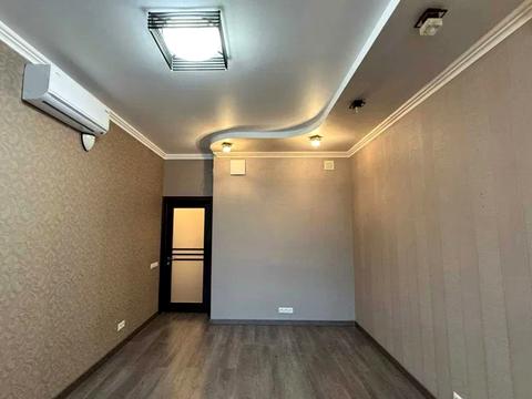 комерційна за адресою Київ, Парково-Сирецька вул. (Тимофія Шамрила), 4-В