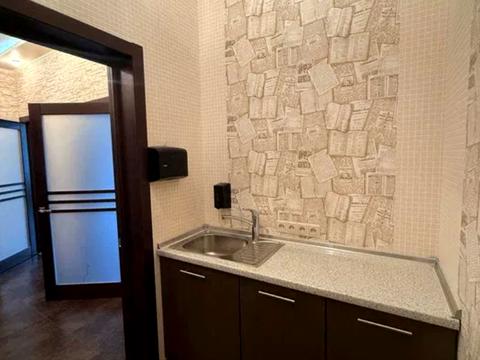 комерційна за адресою Київ, Парково-Сирецька вул. (Тимофія Шамрила), 4-В