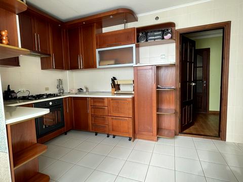 квартира за адресою Золотогірська вул., 7