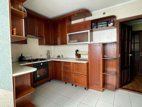 квартира за адресою Золотогірська вул., 7