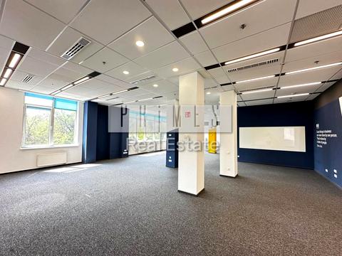 комерційна за адресою Київ, Новоселицька вул., 10