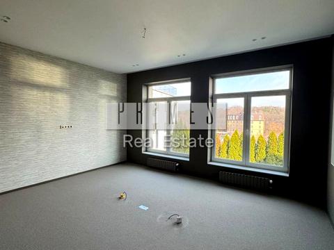 комерційна за адресою Київ, Новоселицька вул., 10