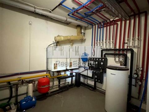 комерційна за адресою Київ, Новоселицька вул., 10