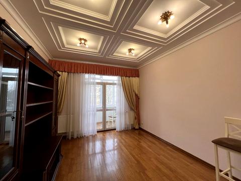 квартира по адресу Академика Сахарова ул., 58а