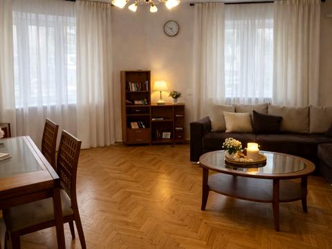 квартира за адресою Олександра Кониського вул., 52-58