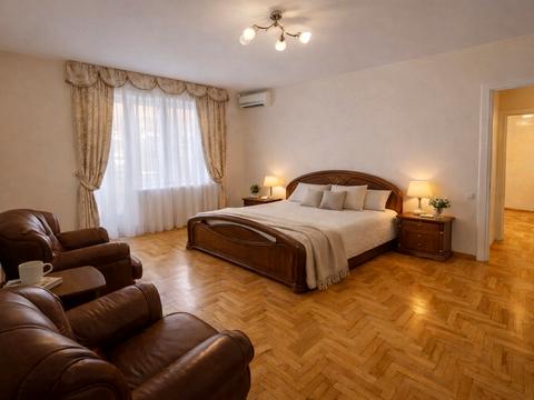 квартира за адресою Олександра Кониського вул., 52-58