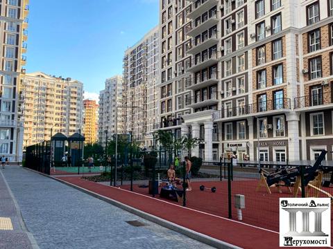 комерційна за адресою Михайла Максимовича вул. (Онуфрія Трутенка), 24-Г