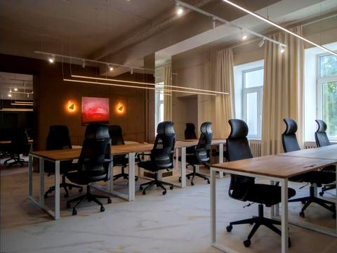 комерційна за адресою Еспланадна вул., 32-В
