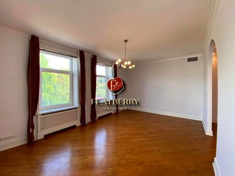 комерційна за адресою Редутний пров., 7