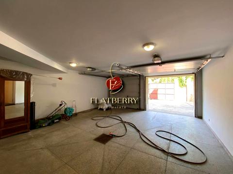 комерційна за адресою Редутний пров., 7