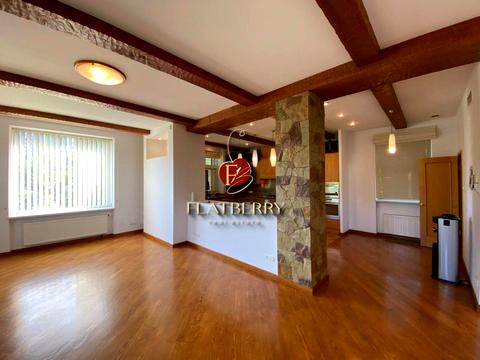 комерційна за адресою Редутний пров., 7