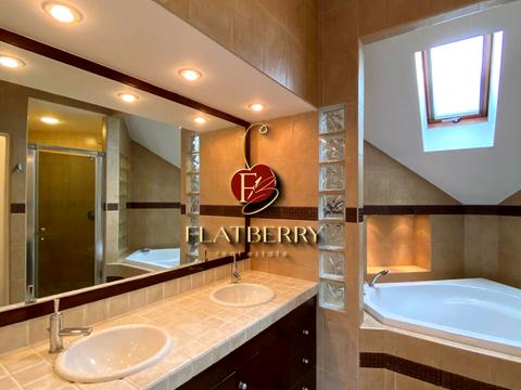 комерційна за адресою Редутний пров., 7