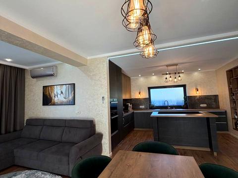 дом по адресу Августина Волошина ул.