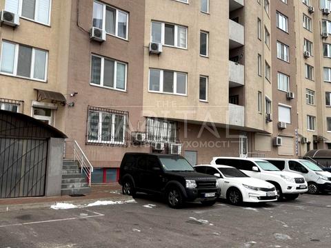 комерційна за адресою Василя Касіяна вул., 2/1