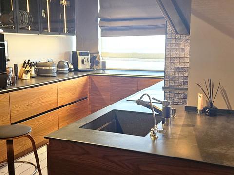 квартира за адресою Олега Мудрака вул. (Генерала Наумова), 66