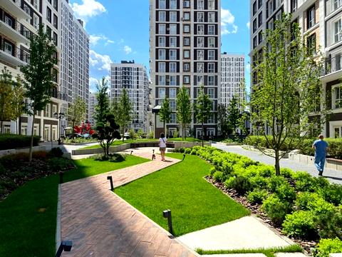 комерційна за адресою Михайла Максимовича вул. (Онуфрія Трутенка), 24-В