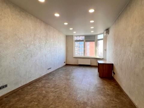 коммерческая по адресу Евгения Коновальца ул. (Щорса), 34-А