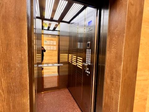 коммерческая по адресу Евгения Коновальца ул. (Щорса), 34-А