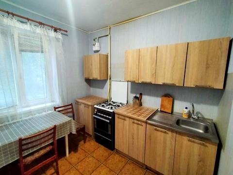 квартира за адресою Андрія Мельника вул., 12