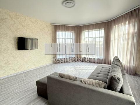 дом по адресу Молодіжна ул.