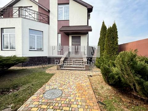 дом по адресу Молодіжна ул.