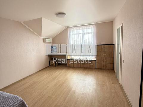 дом по адресу Молодіжна ул.