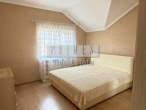 дом по адресу Молодіжна ул.