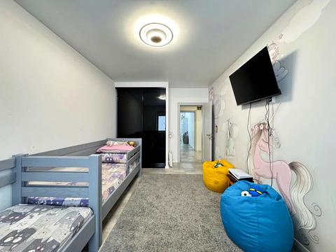 квартира за адресою Петра Маланюка вул., (Будинок 4)