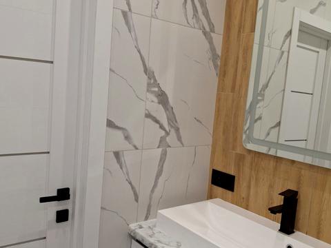 квартира за адресою Льва Ландау просп. (50-річчя СРСР), 2-Б/1